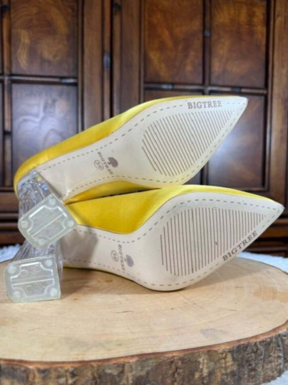BIGTREE Yellow Satin Clear Lucite Block Heel Pointed Toe Pump - Picture 9 of 11